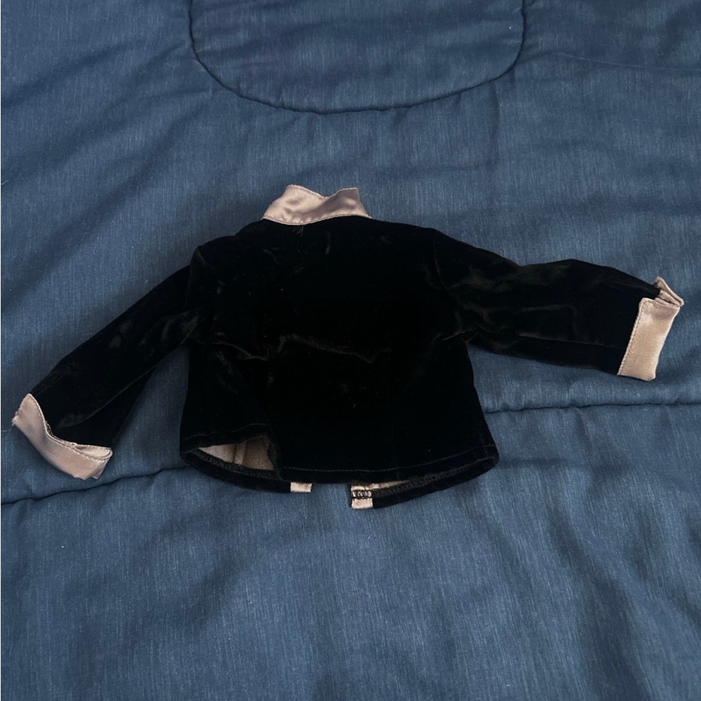American Girl Recital Outfit II - Shirt Jacket + Skirt - Picture 3 of 8